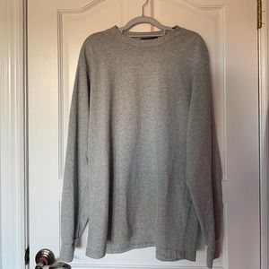 BRANDY MELVILLE, large grey long sleeve.